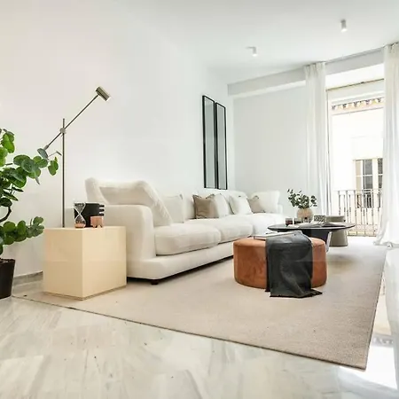 Sophisticated & Private Terrace - Center By Rems *